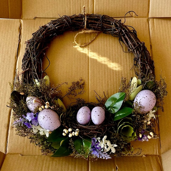 ๐ Easter Egg Grapevine Wreath ๐ - Picture 2 of 5
